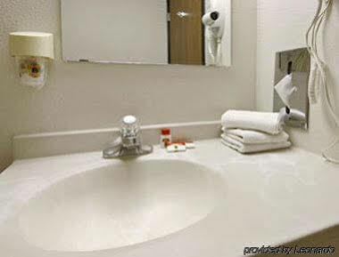 Super 8 By Wyndham Plano/Dallas Area Esterno foto